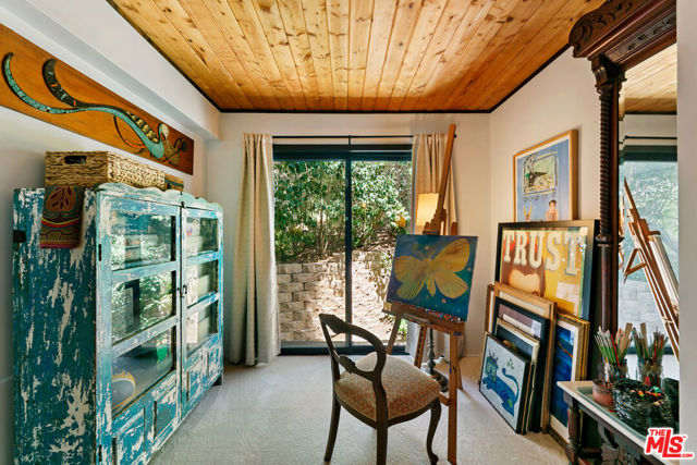 25813 Dark Creek Road, Calabasas CA: https://media.crmls.org/mediaz/ec454846-5d0a-41aa-aeeb-f8d97b3537f8.jpg