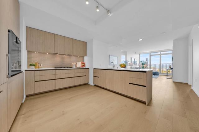 1000 3rd Street, San Francisco CA: https://media.crmls.org/mediaz/ec47dd03-c865-48fa-8b85-765d9d64538a.jpg