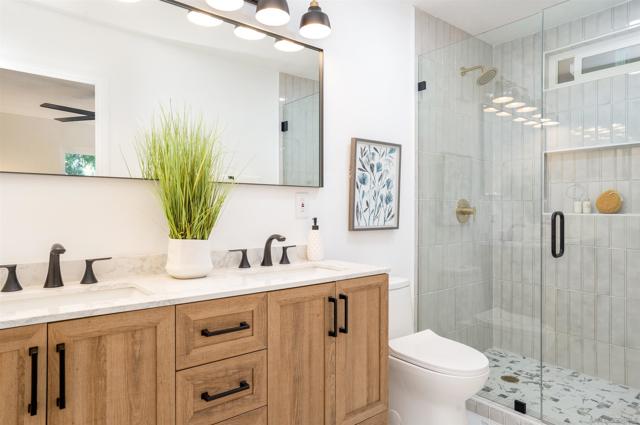 1466 Conway Dr, Escondido CA: https://media.crmls.org/mediaz/ec4a9e5c-ac78-4a84-9f55-6186ca485104.jpg