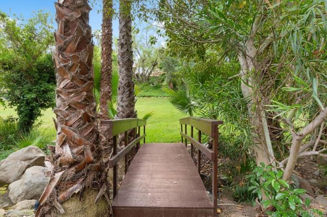 Detail Gallery Image 12 of 65 For 7401 Luna De Oro, Rancho Santa Fe,  CA 92067 - 4 Beds | 3/2 Baths
