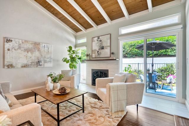 Detail Gallery Image 3 of 50 For 7303 Alicante Rd a,  Carlsbad,  CA 92009 - 2 Beds | 2 Baths