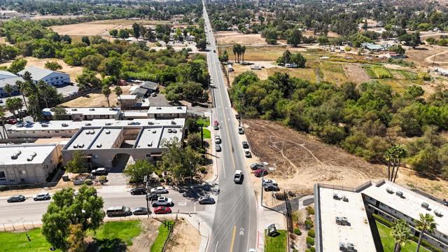 0 Montecito Rd, Ramona CA: https://media.crmls.org/mediaz/ec4f2441-7777-48e9-8e40-20b7090b3fa2.jpg