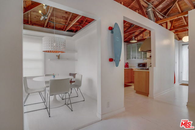 118 Strand Street photo 6