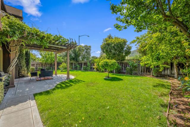 5871 Masoni Place, Gilroy CA: https://media.crmls.org/mediaz/ec5133bf-d937-4b51-badd-4eecd7d26458.jpg