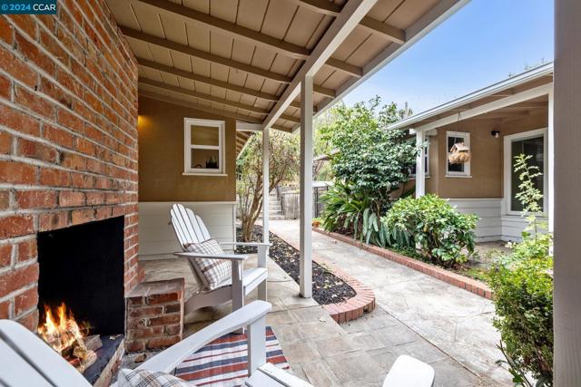 Image 6 of 50 For 5810 Estates Dr