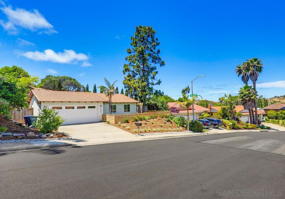 725 Santa Florencia - photo 6