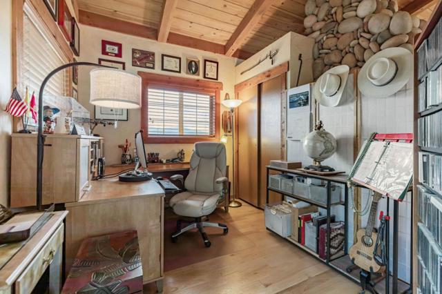 18 Asoleado Drive, Carmel Valley CA: https://media.crmls.org/mediaz/ec52488f-a000-4ffe-8e0f-6a08622606c8.jpg