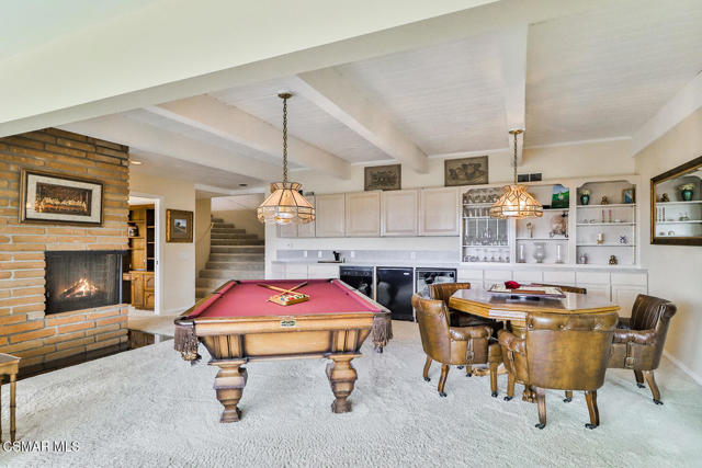 1822 Calle Borrego, Thousand Oaks CA: https://media.crmls.org/mediaz/ec534e13-4d85-4017-83f7-9caea2f1ba68.jpg