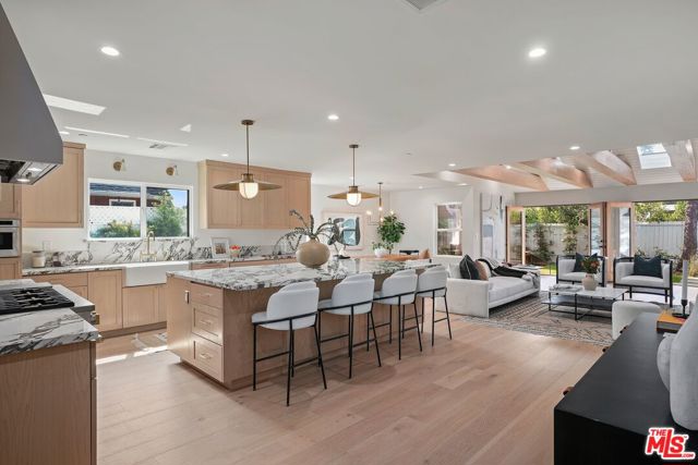 Image 5 of 29 For 4525 Greenbush Avenue