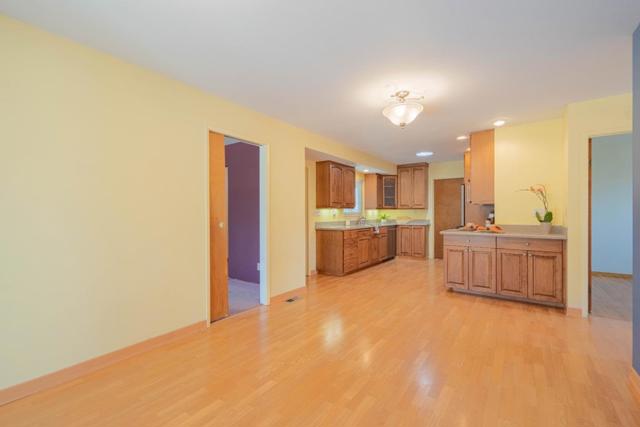 170 Del Mar Drive, Salinas CA: https://media.crmls.org/mediaz/ec54b280-46ba-4f74-8cf6-264c16de1f02.jpg