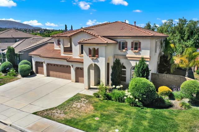 43883 Brookhaven Court, Temecula CA: https://media.crmls.org/mediaz/ec572a08-a23c-4616-ac78-989eaf1a7d5e.jpg