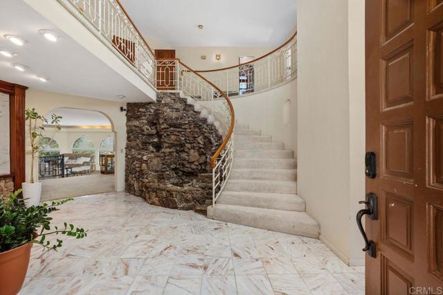 23742 Calistoga Pl, Ramona CA: https://media.crmls.org/mediaz/ec576dee-8bee-459b-a512-28ed5cddab4c.jpg