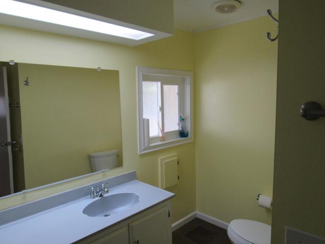 191 Figuaro Drive, Palm Springs CA: https://media.crmls.org/mediaz/ec58e3a3-ed57-4c9e-afbb-634951bb702a.jpg