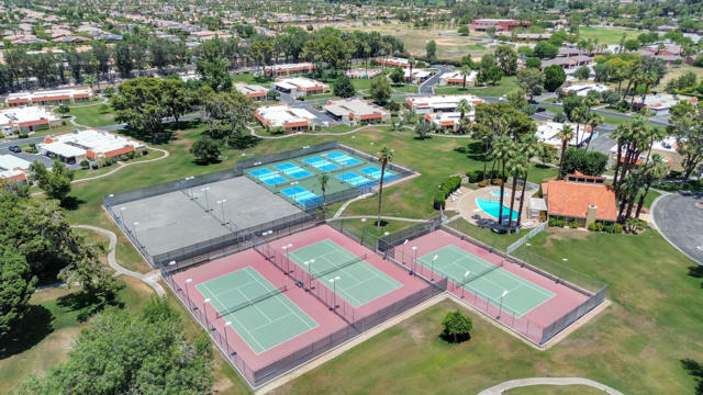 35970 Lindera Court, Rancho Mirage CA: https://media.crmls.org/mediaz/ec59912e-cb73-4bde-88ac-b7acd4ffb078.jpg