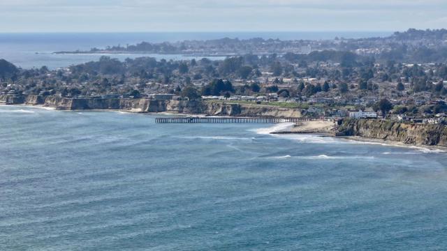 110 Lloyd Court, Aptos CA: https://media.crmls.org/mediaz/ec5a5aae-9cf4-4c93-b035-6ba22cd3299e.jpg