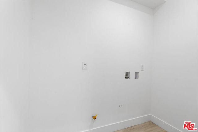 10957 Calvert, North Hollywood CA: https://media.crmls.org/mediaz/ec5afebb-b314-49f8-9237-af76c0e443e1.jpg