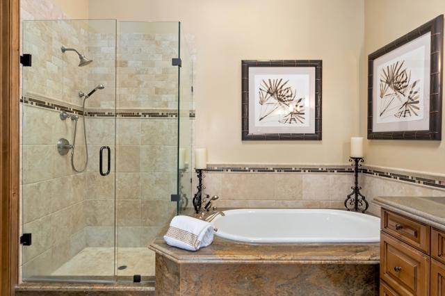 57205 Merion, La Quinta CA: https://media.crmls.org/mediaz/ec5b9654-3f00-4267-88f5-2df102449070.jpg
