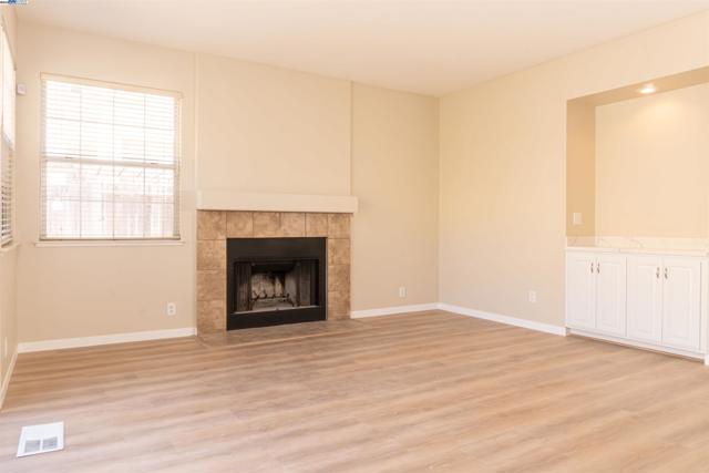 3270 Formby Ln, Fairfield CA: https://media.crmls.org/mediaz/ec5c22d9-cd22-4823-b205-080352bdfc5a.jpg