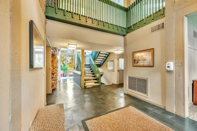 377 Mandarin Drive, Daly City CA: https://media.crmls.org/mediaz/ec5d654d-6fc0-4a13-8ead-631838085281.jpg