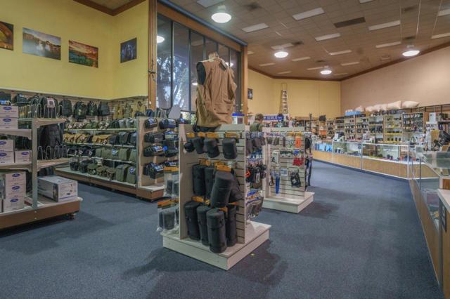 Image 12 of 20 For 1600 Winchester Boulevard