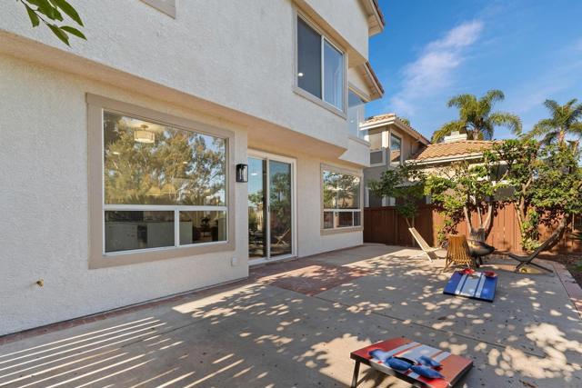 2115 Valley Rim Glen, Escondido CA: https://media.crmls.org/mediaz/ec5e838d-d493-4075-886d-4c5d629ea701.jpg