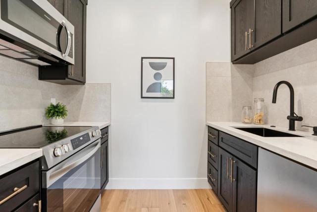1599 Bonita Avenue, Mountain View CA: https://media.crmls.org/mediaz/ec5fd71d-aa6a-4faa-a024-af0f3a502124.jpg