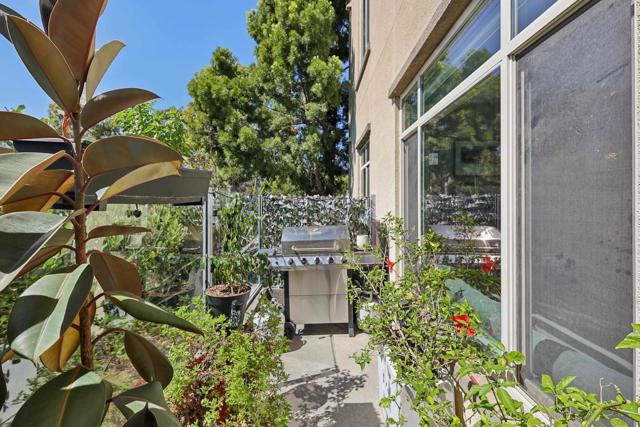 8211 Station Village Ln, San Diego CA: https://media.crmls.org/mediaz/ec5ffa8e-b9bc-48e8-9fe1-7bcf8577d940.jpg
