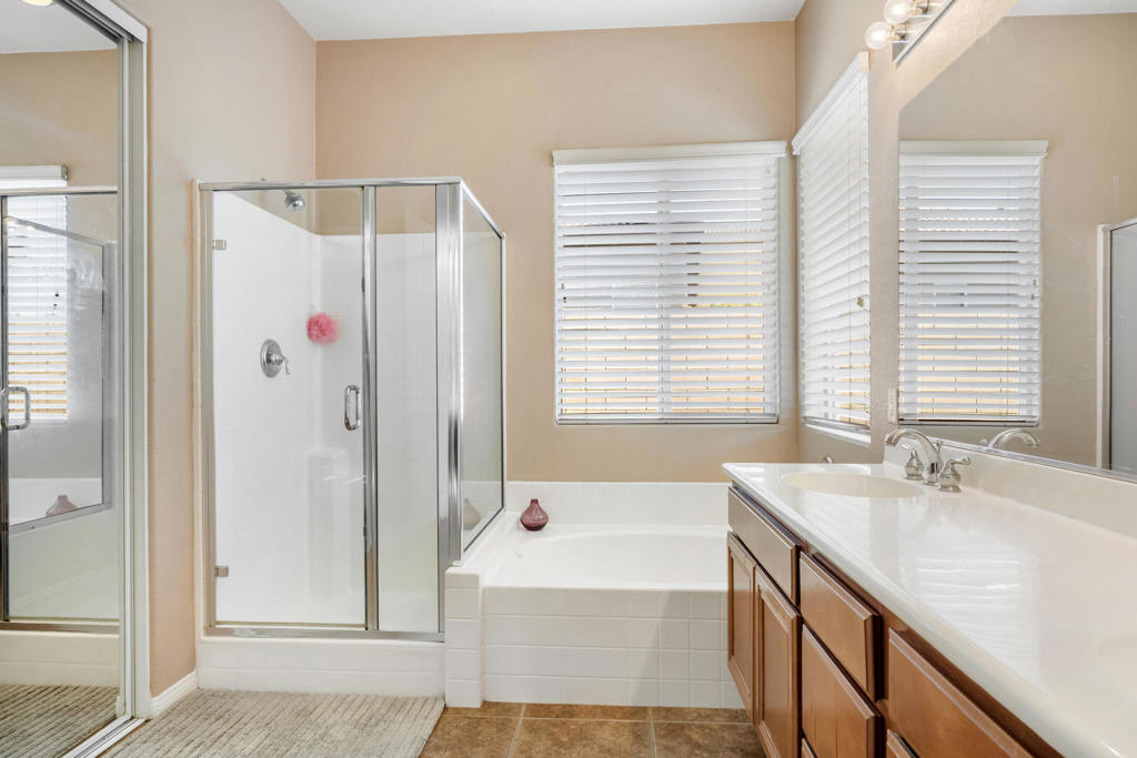 MLS #219139591DA image #17