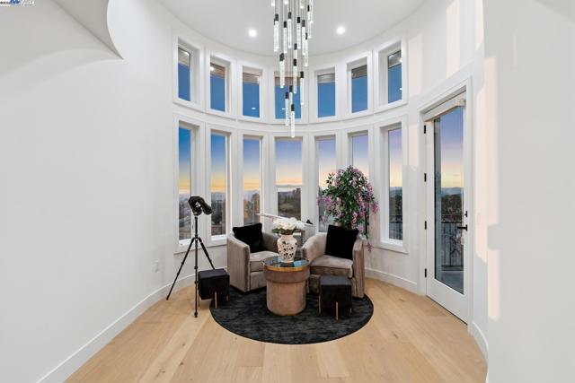 3606 Sarita St, Hayward CA: https://media.crmls.org/mediaz/ec62dfc2-3ac6-4c09-8d94-26e12f09ca7a.jpg