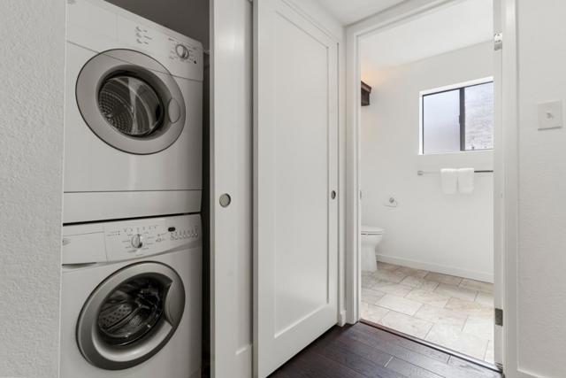 1 Laurel Street, San Carlos CA: https://media.crmls.org/mediaz/ec639e06-bdc1-4da3-98ff-bf272ee221d4.jpg