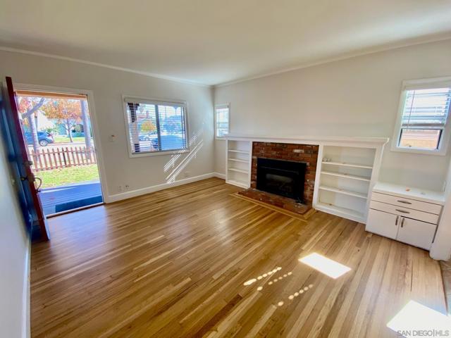 4830 4832 Utah St, San Diego CA: https://media.crmls.org/mediaz/ec649340-bb47-4688-9fa5-7a1e8e50b466.jpg