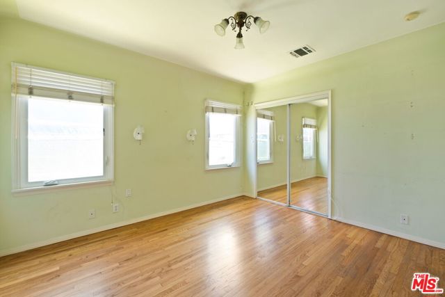 1541 Cardiff Avenue, Los Angeles CA: https://media.crmls.org/mediaz/ec65fccb-45d6-4afd-bc38-b84b74ae5c7e.jpg