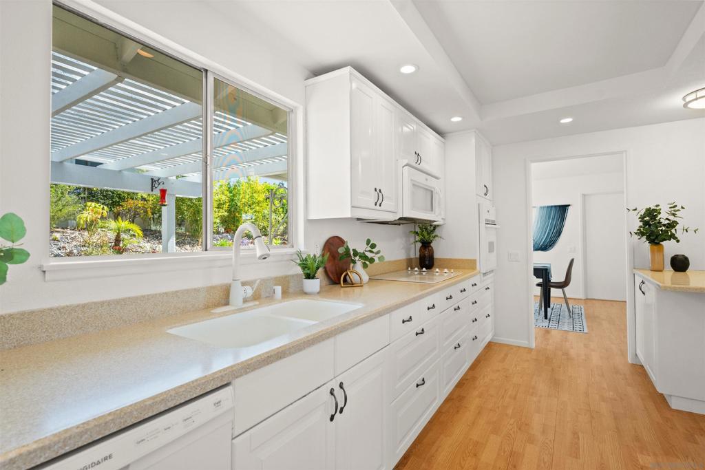 16808 Bellota Dr - photo 14