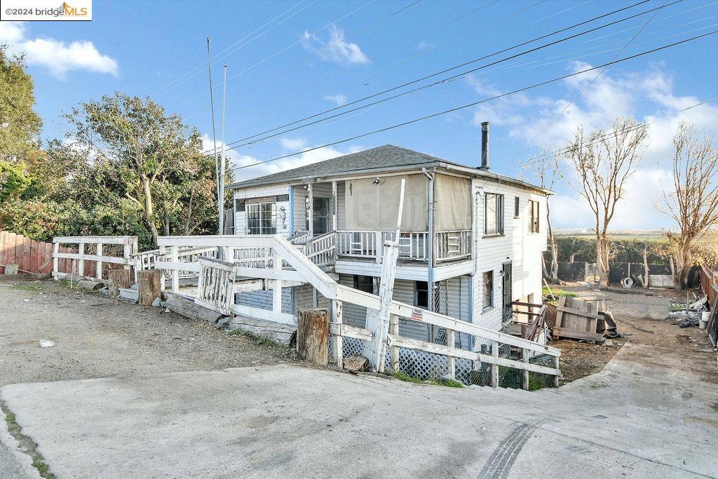 2738 Dutch Slough Road