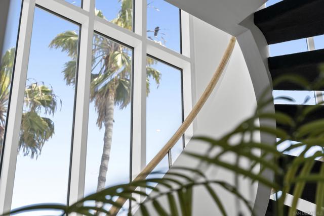 Image 6 of 50 For 25 Green Turtle Rd