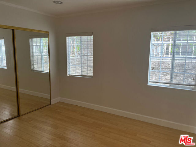 101 N La Peer Drive, Los Angeles CA: https://media.crmls.org/mediaz/ec68b756-f6a1-4857-a8e4-33f7f8865c14.jpg