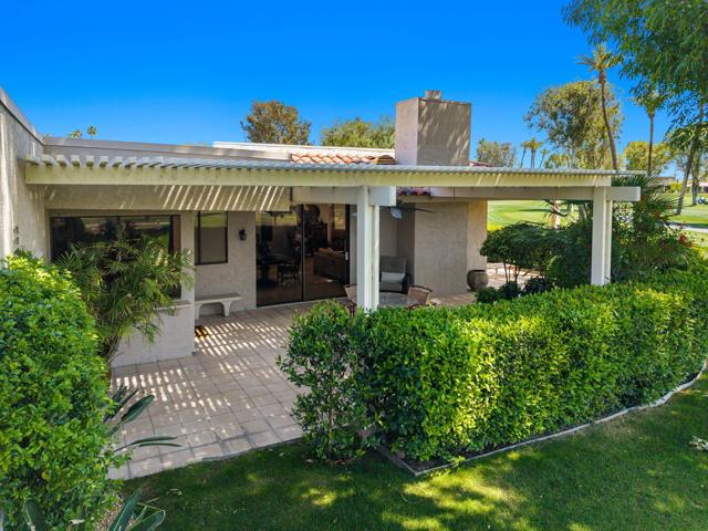 26 Stanford Drive, Rancho Mirage CA: https://media.crmls.org/mediaz/ec68f2ea-f841-4cbe-9c5e-aba5cc2a80c3.jpg