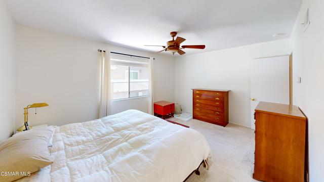 232 Gazania Court, Thousand Oaks CA: https://media.crmls.org/mediaz/ec69a00a-47b6-486e-81ef-b8760426671f.jpg
