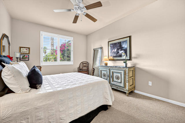 39492 Camino Piscina, Indio CA: https://media.crmls.org/mediaz/ec6a7d0d-7f88-40f6-a92d-67baf6a7fc74.jpg