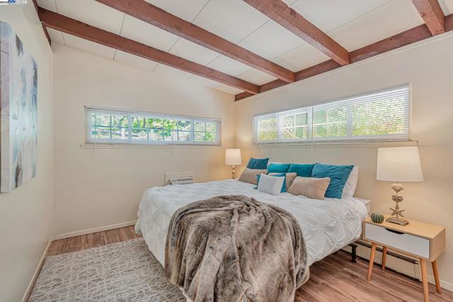 3950 Pinole Valley Rd, Pinole CA: https://media.crmls.org/mediaz/ec6a8259-211e-4a7f-8566-7259a6fe82aa.jpg
