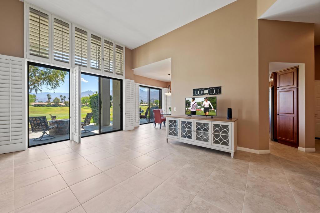 MLS #219138696DA image #14