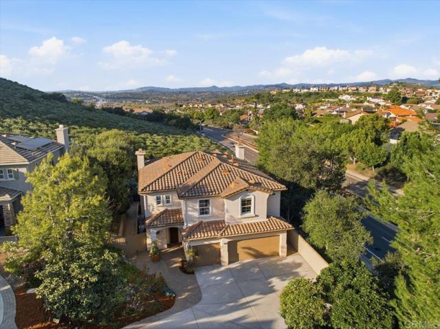 Detail Gallery Image 2 of 63 For 18385 Reata Way, San Diego,  CA 92128 - 5 Beds | 4 Baths