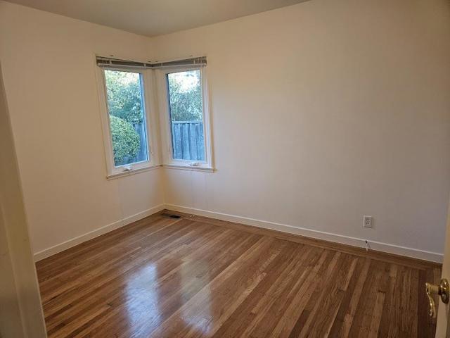 223 Lowell Street, Redwood City CA: https://media.crmls.org/mediaz/ec6d2bb5-fff6-454e-b31f-697c04015c0f.jpg