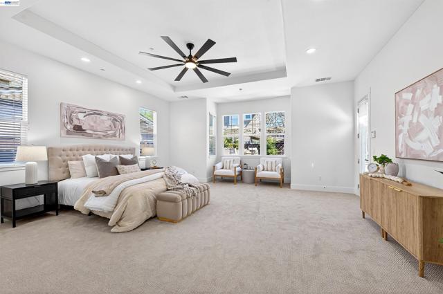 Image 16 of 45 For 5564 Stockton Loop