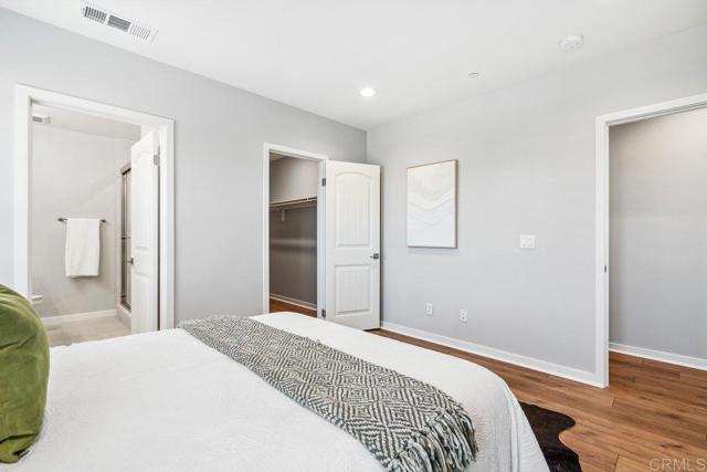 Detail Gallery Image 23 of 40 For 13480 Lopelia Meadows Pl #104,  San Diego,  CA 92130 - 2 Beds | 2/1 Baths