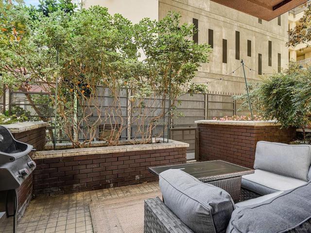 1225 Island Ave, San Diego CA: https://media.crmls.org/mediaz/ec6ddabe-42a4-4592-a3c1-dc5e8885d1ac.jpg