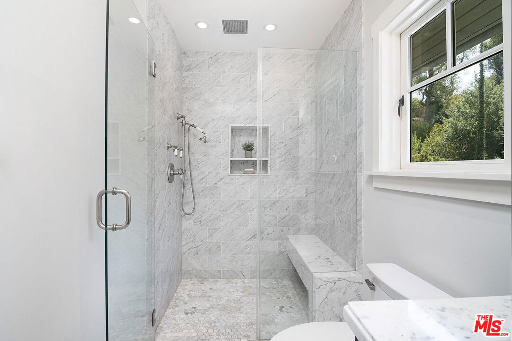 MLS #26913493 image #27