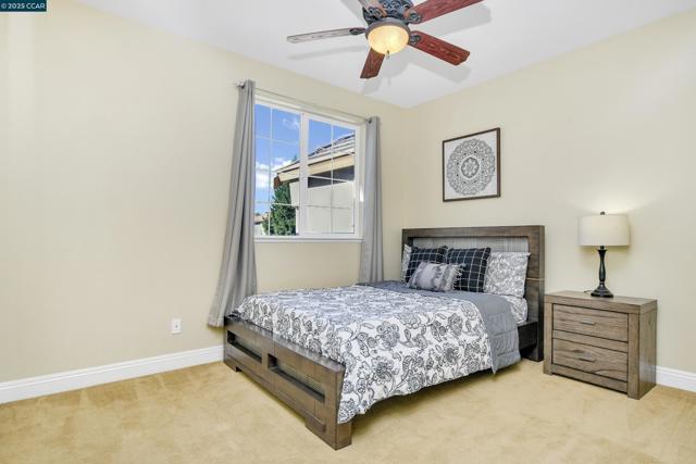 2593 Camel Back Rd, Brentwood CA: https://media.crmls.org/mediaz/ec6f95e4-49dc-49fa-ad22-79066968fa89.jpg