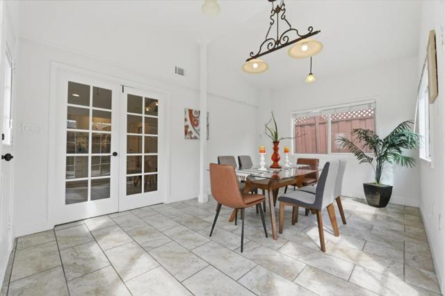 Image 18 of 49 For 222 Belden  