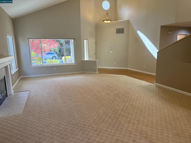 600 Bourne Ct, Danville CA: https://media.crmls.org/mediaz/ec7250b1-bc23-4cf2-a09c-7943130ffc08.jpg